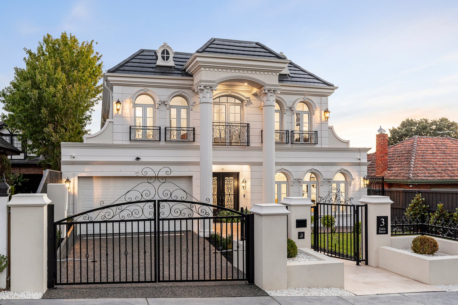 3 Gatis Street