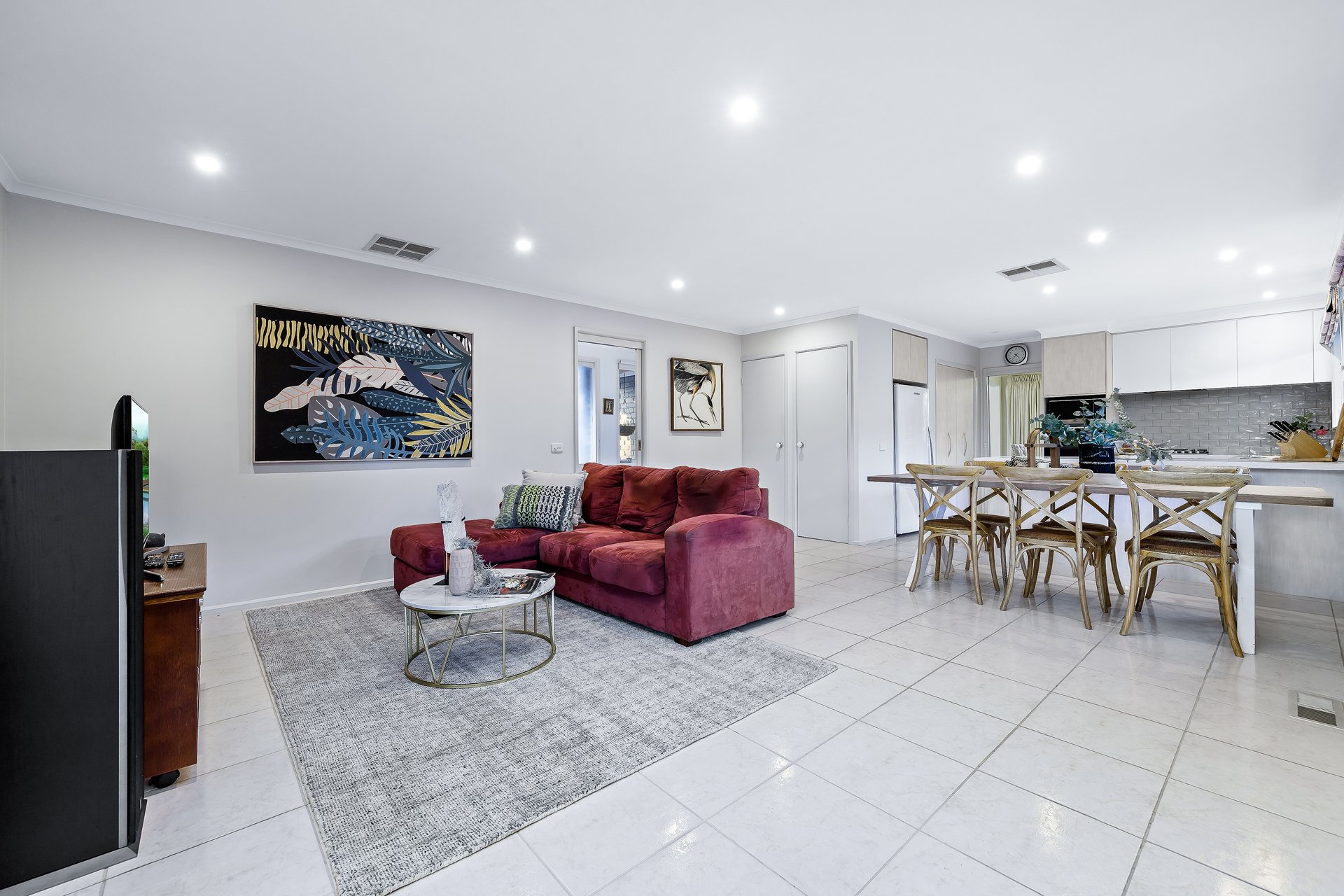 3 Gauntlet Avenue, Glen Waverley image 4