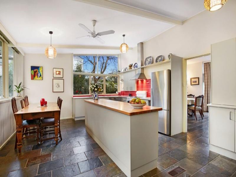 3 Georgian Court, Balwyn image 5