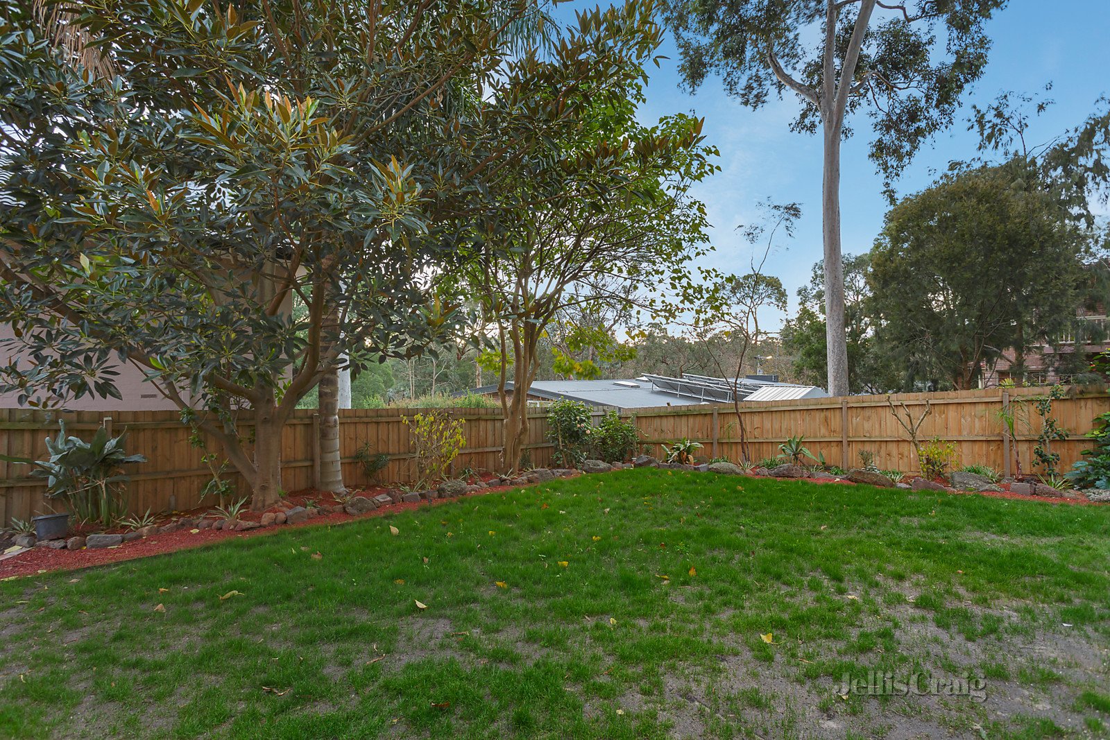 3 Gillian Road, Mount Waverley image 9