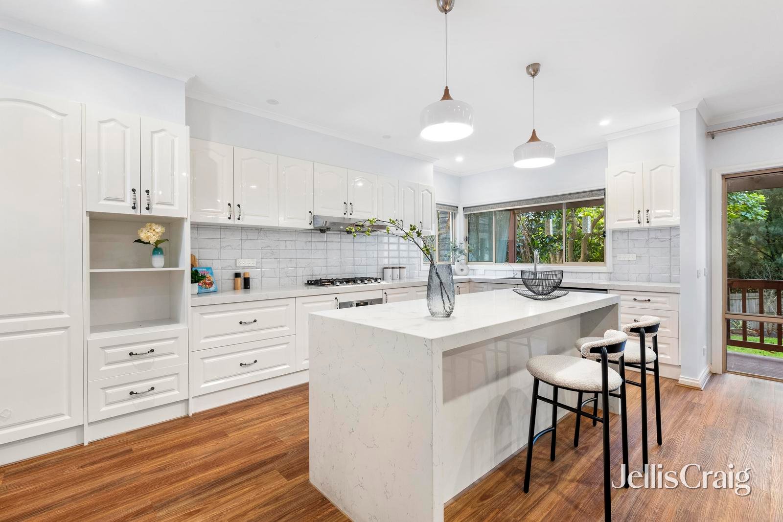 3 Gillian Road, Mount&nbsp;Waverley image 3