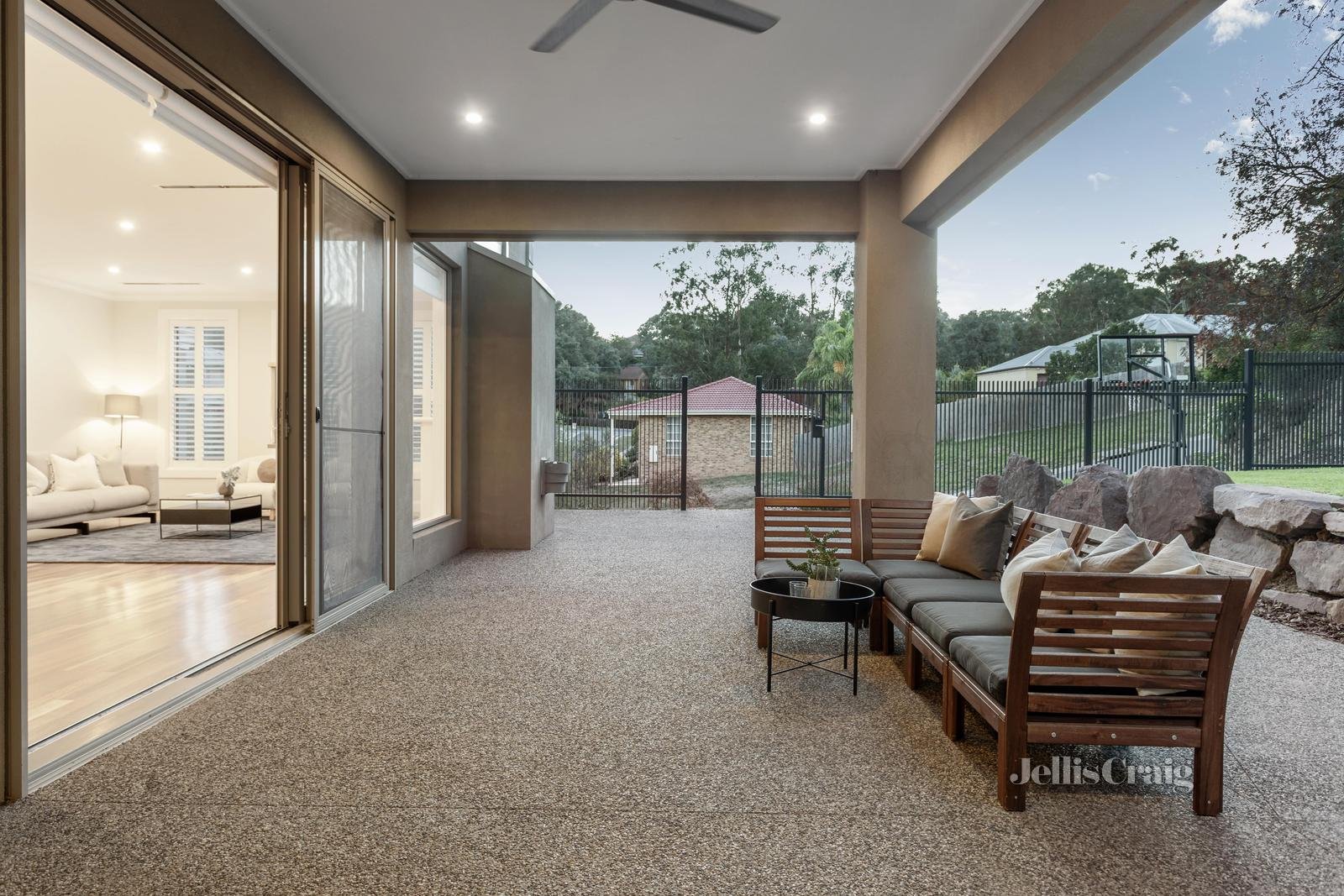 3 Glen Gully Road, Eltham North image 8