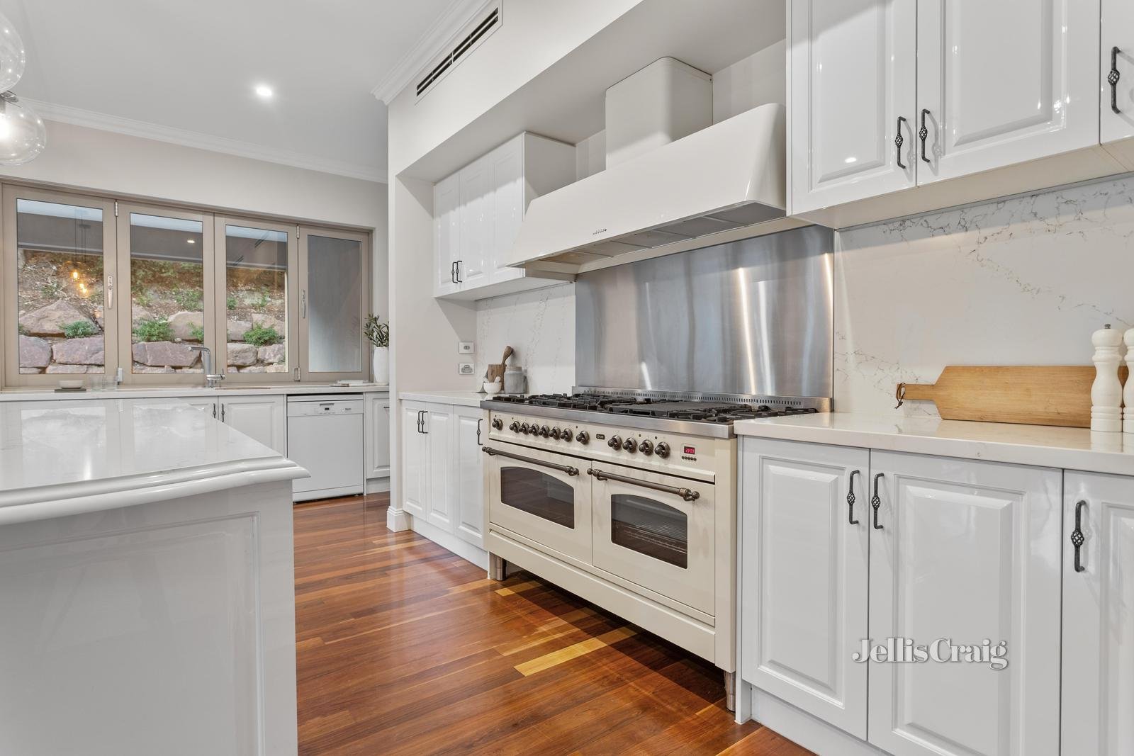 3 Glen Gully Road, Eltham North image 10