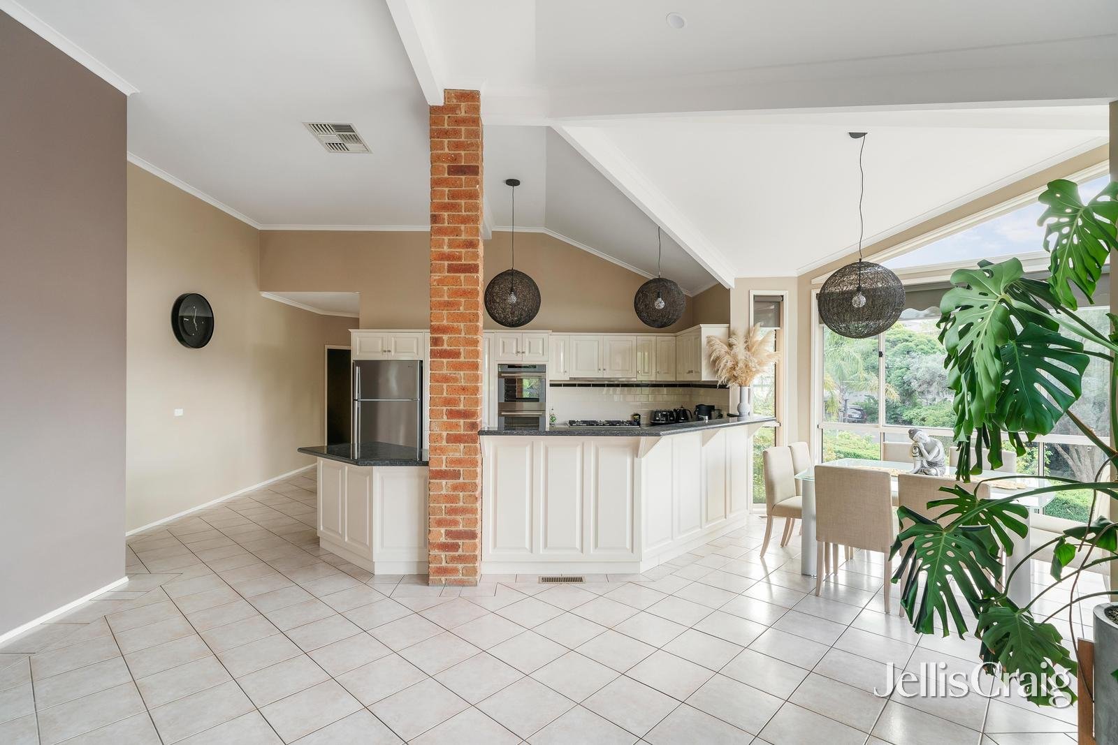 3 Goodlet Place, Eltham image 3