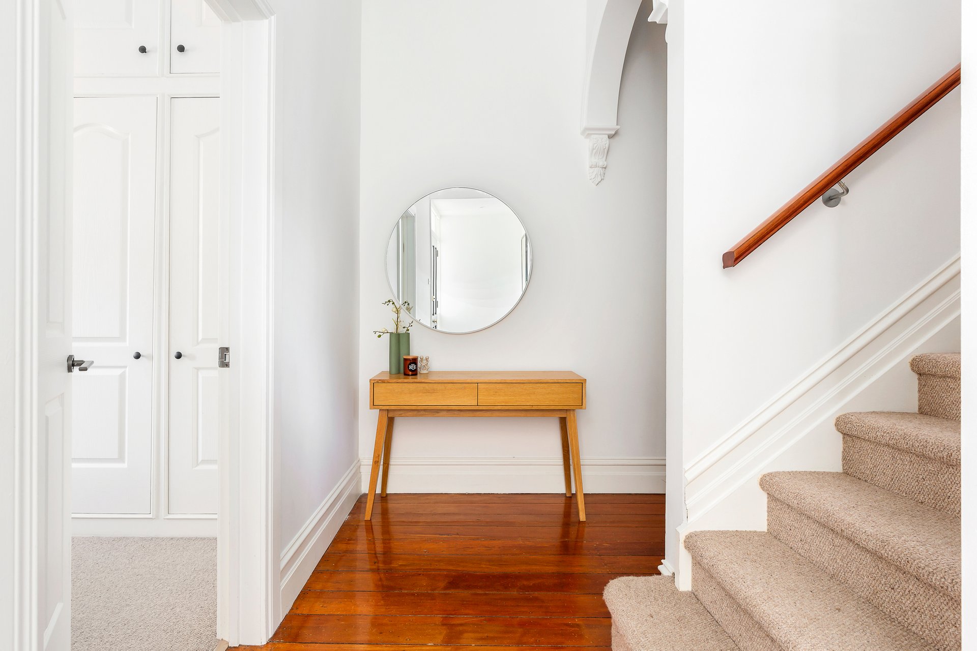 Property Gallery Thumbnail 8