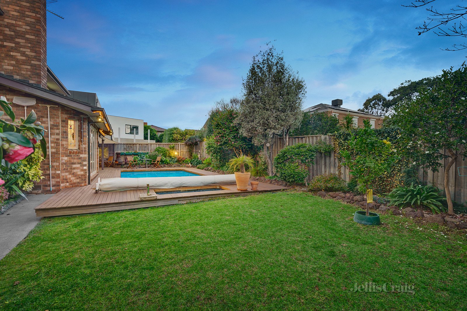 3 Greenock Place, Templestowe image 9