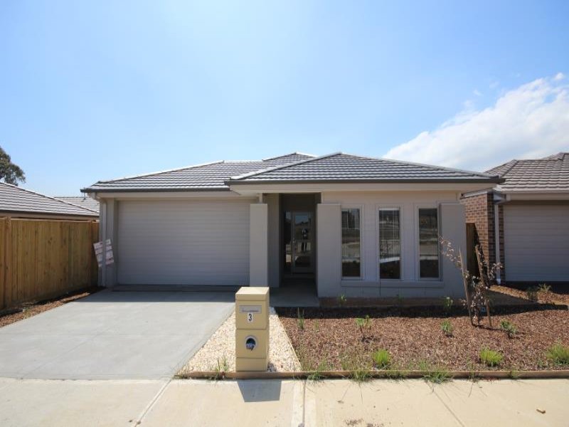 3 Gyrfalcon Way, Doreen VIC 3754