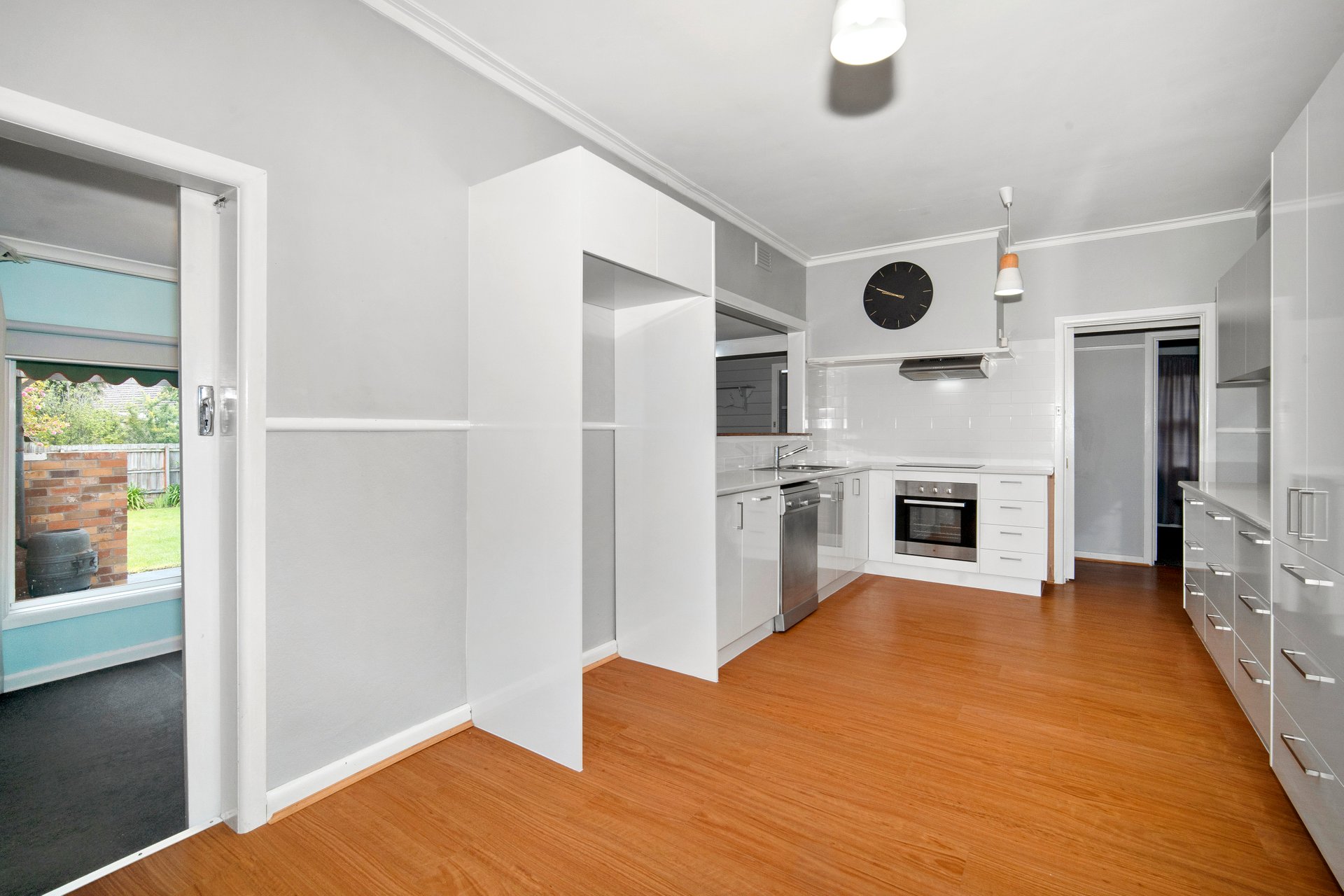 3 Hawthorn Grove, Wendouree image 3