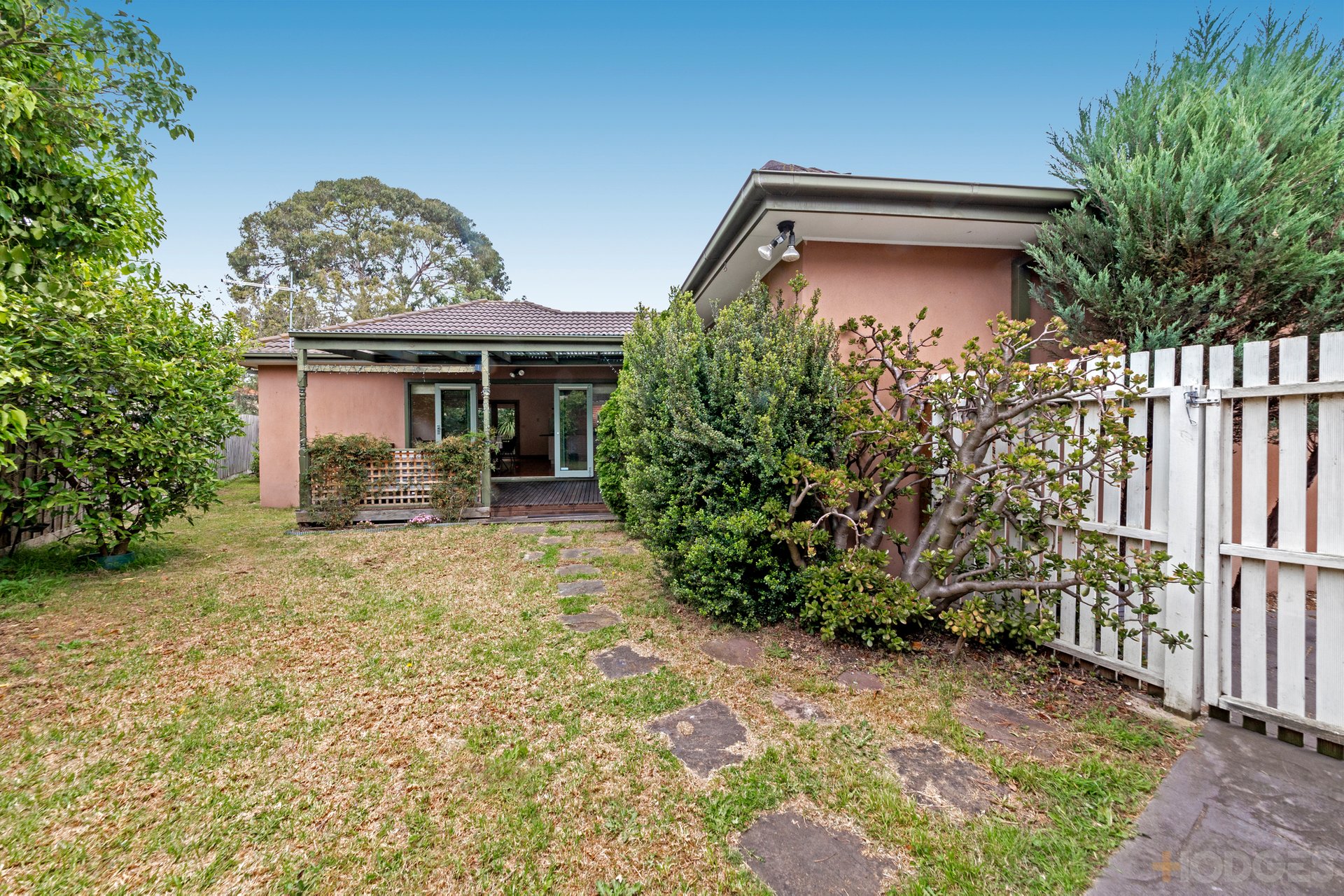 3 Henslow Court Brighton East