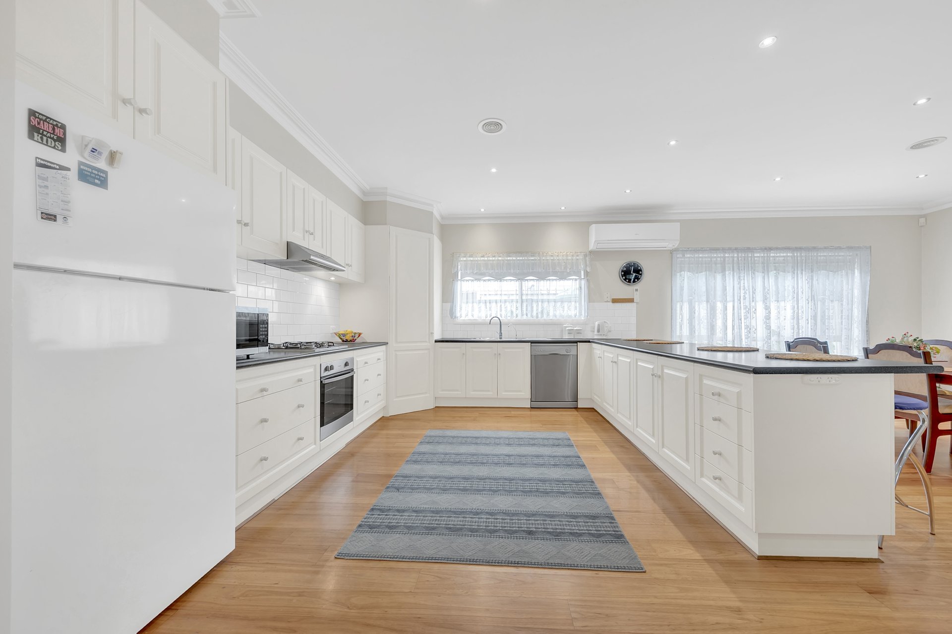 3 Hipwell Court, Lovely Banks image 2