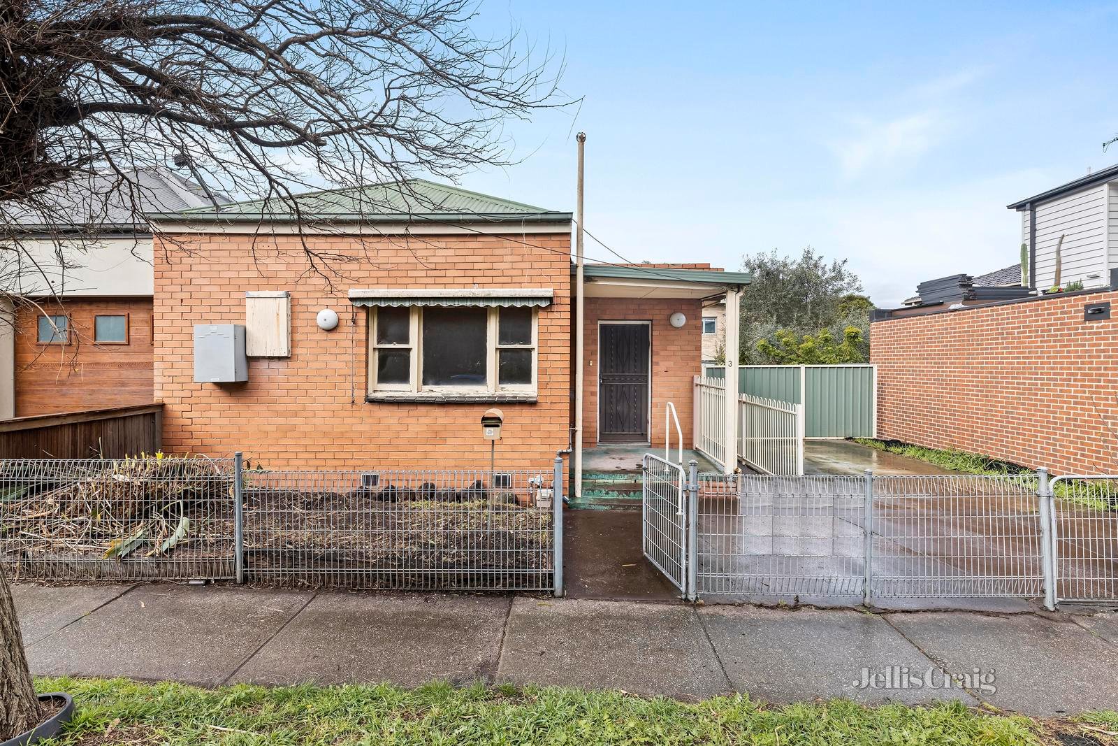 3 Hopetoun Street, Northcote image 2