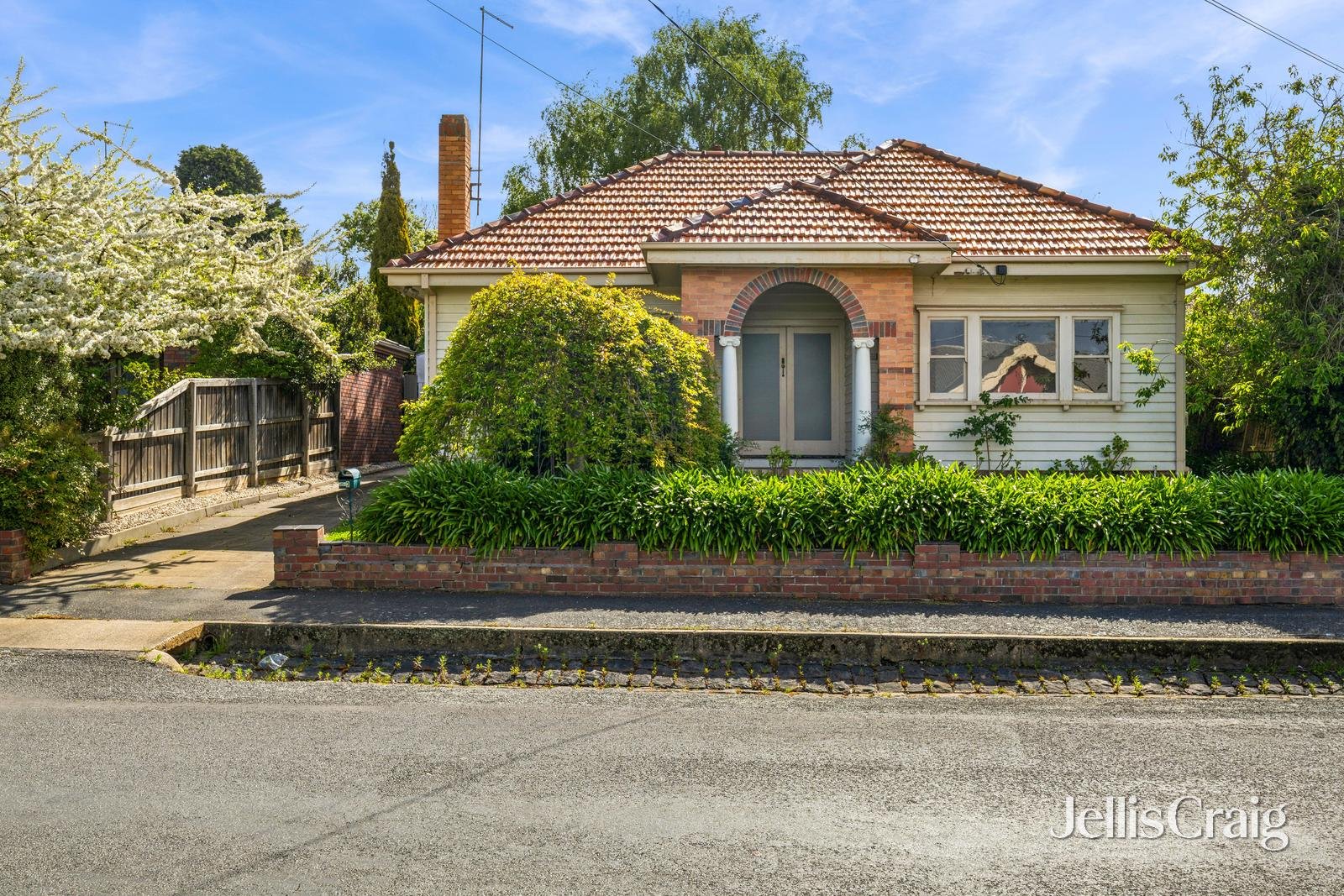 3 Hotham Street, Lake&nbsp;Wendouree image 1