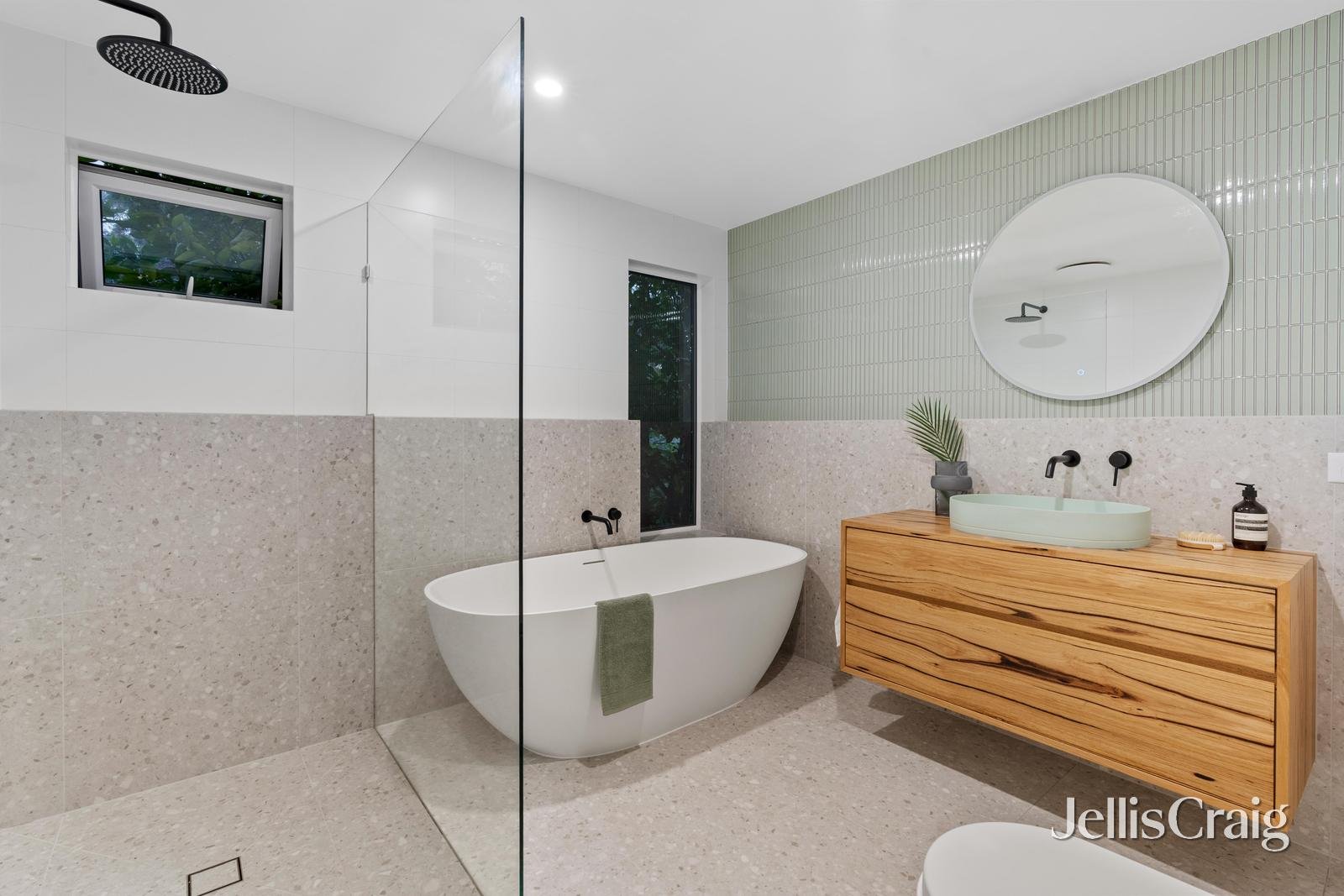 3 Ironbark Close, Eltham image 6