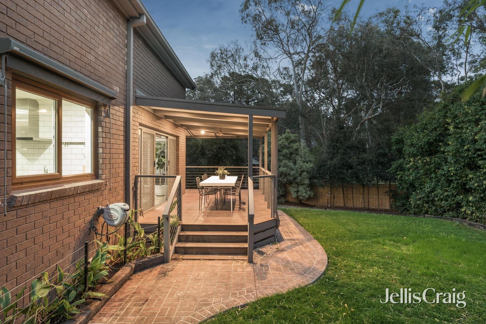 3 Ironbark Close, Eltham image 14