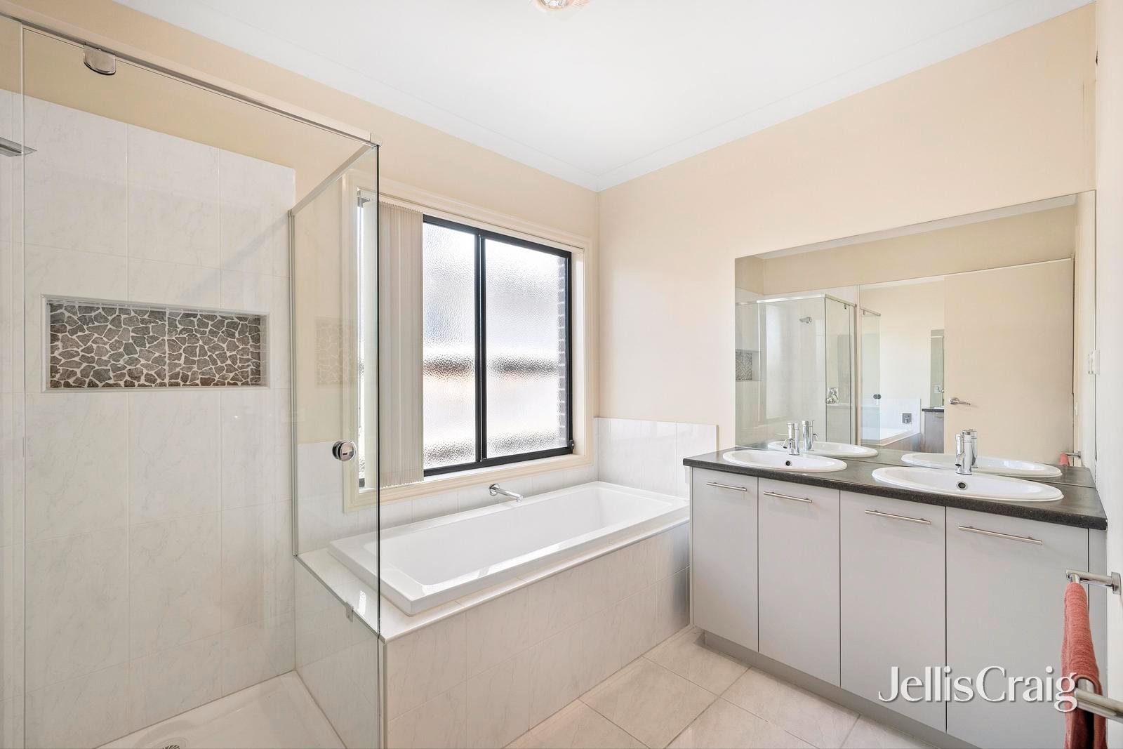 3 James Hosie Court, Bayswater North image 10