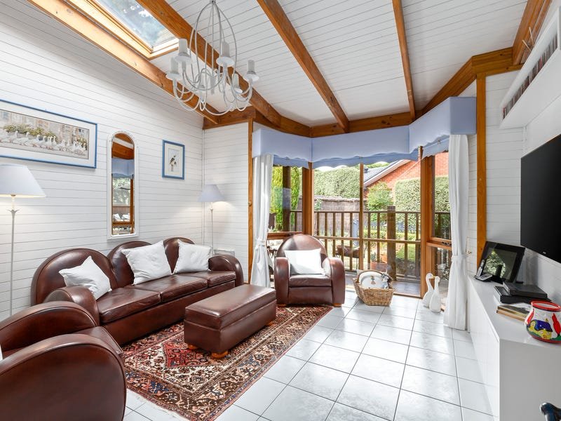 Property Gallery Thumbnail 3