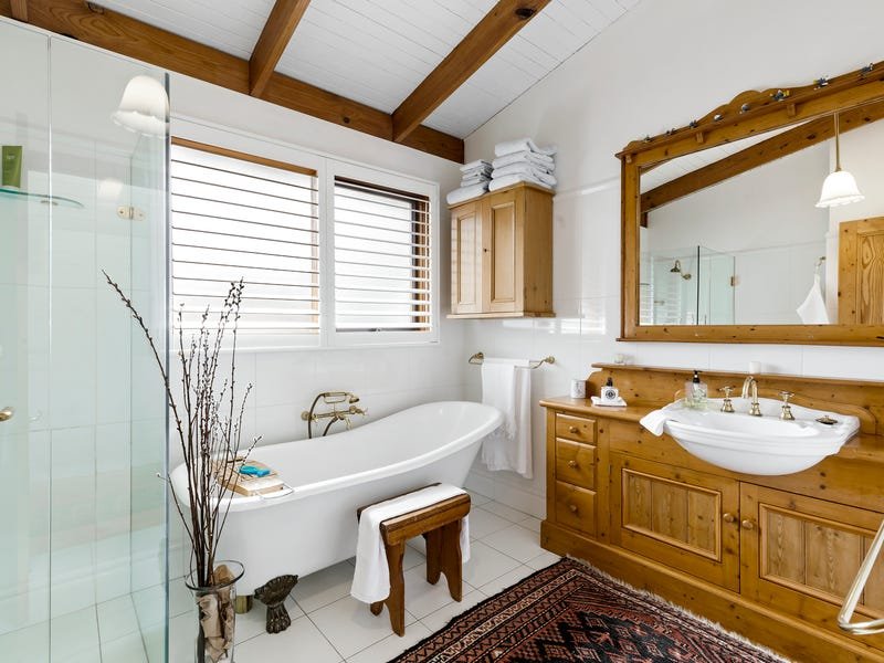 Property Gallery Thumbnail 8