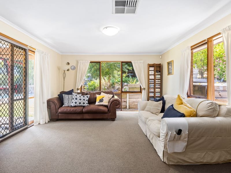 Property Gallery Thumbnail 3
