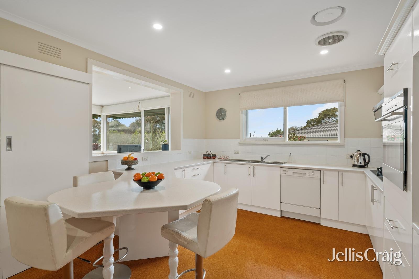 3 Jolie Vue Road, Balwyn North image 3