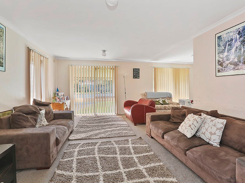 3 Joshua Court, Lara image 2