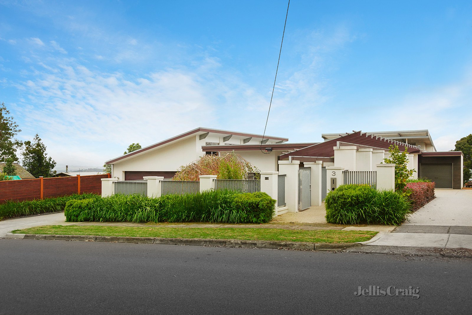 3 Karrala Court, Chirnside Park image 1