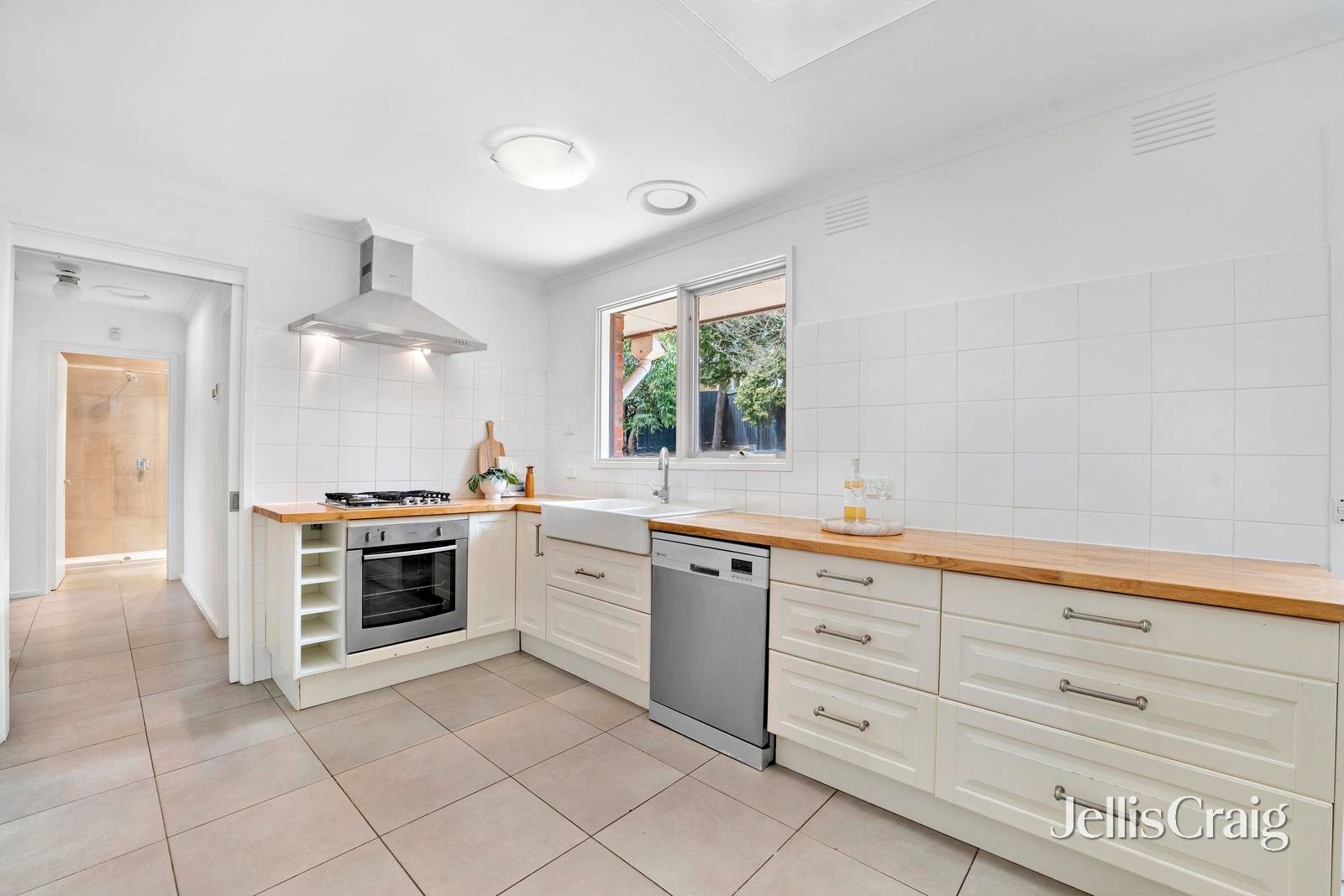 3 Kean Street, Ringwood image 2