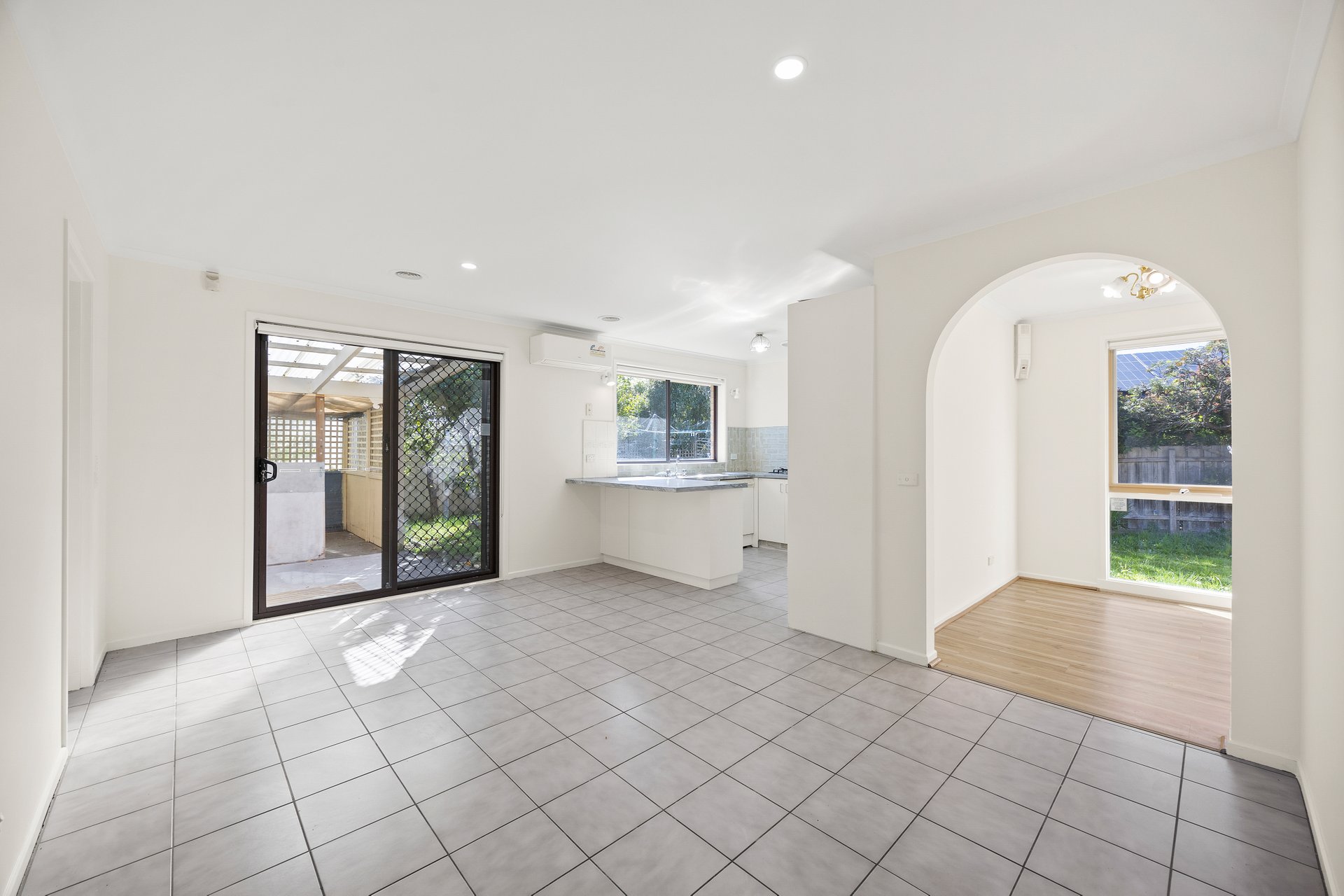 3 Kellie Court, Hampton Park image 3