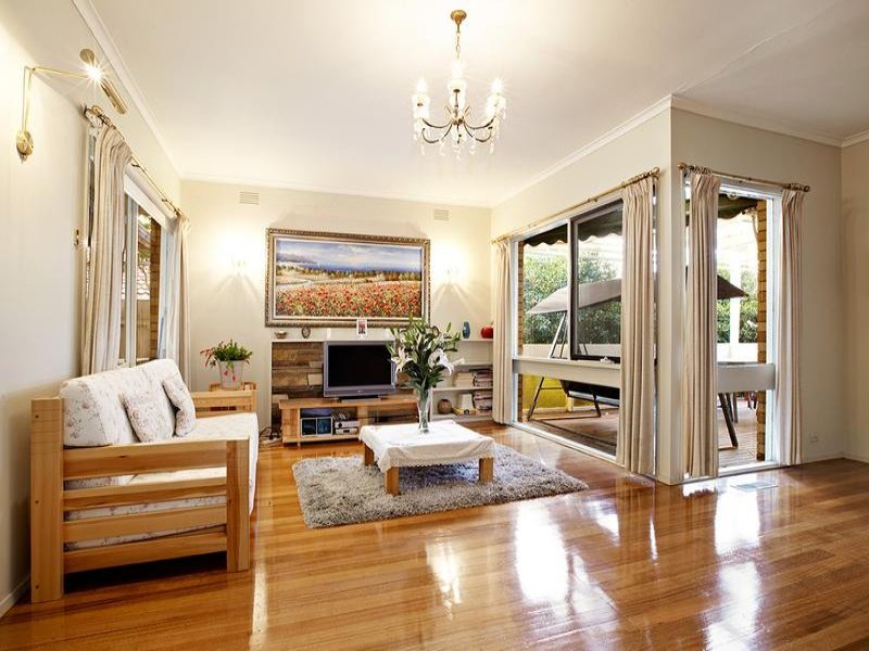 3 Kelvinside Street, Balwyn North image 2