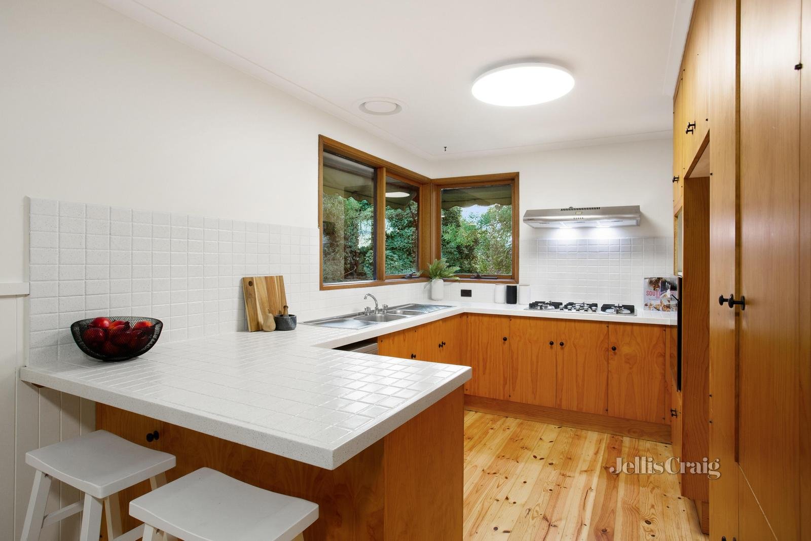 3 Kenwyn Court, Greensborough image 7
