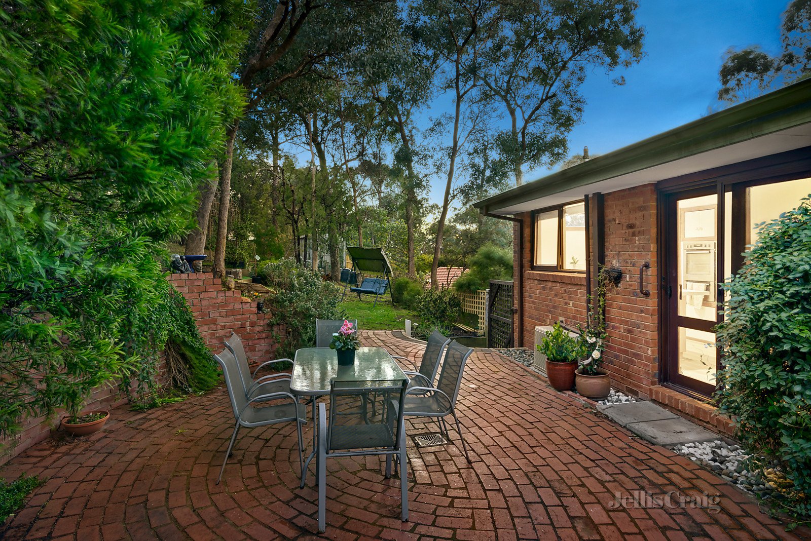 3 Kiah Mews, Eltham image 6