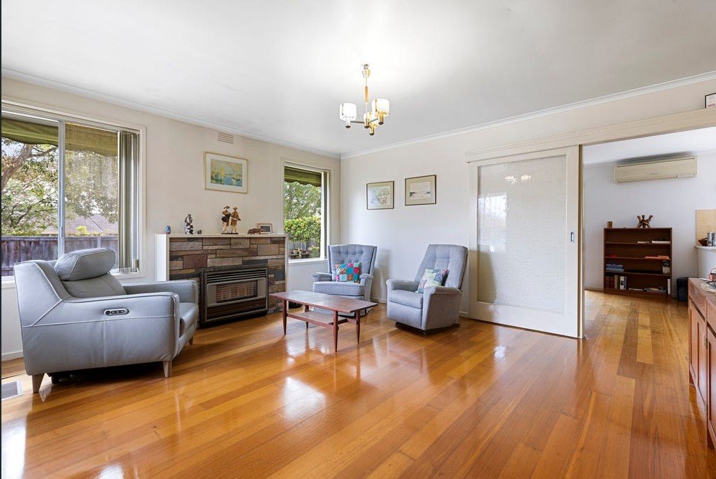 3 Koonalda Avenue, Glen&nbsp;Waverley image 2