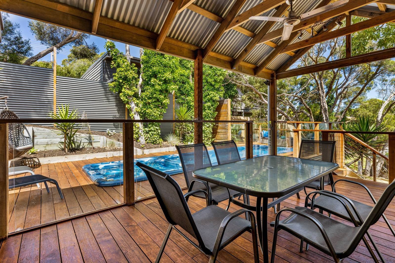 Property Gallery Thumbnail 16