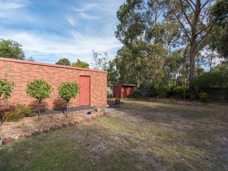 3 Larissa Court, Croydon image 7