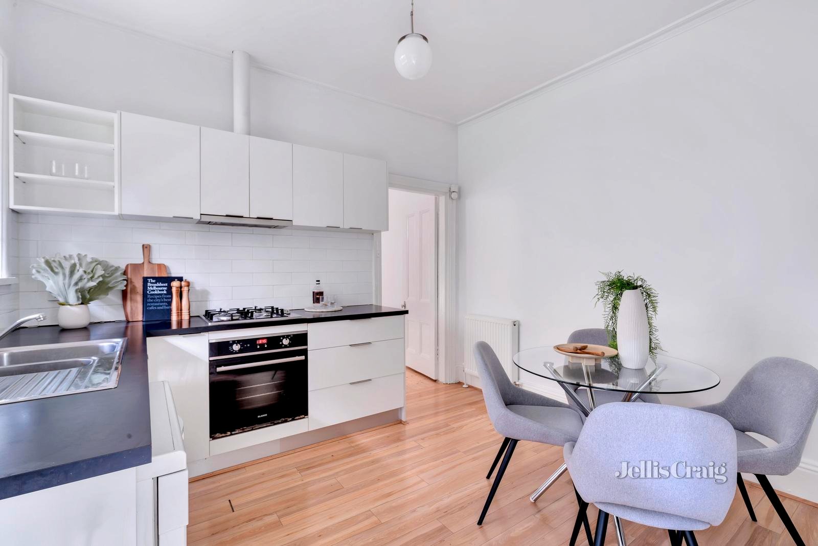 3 Lawrence Street, Brunswick image 5