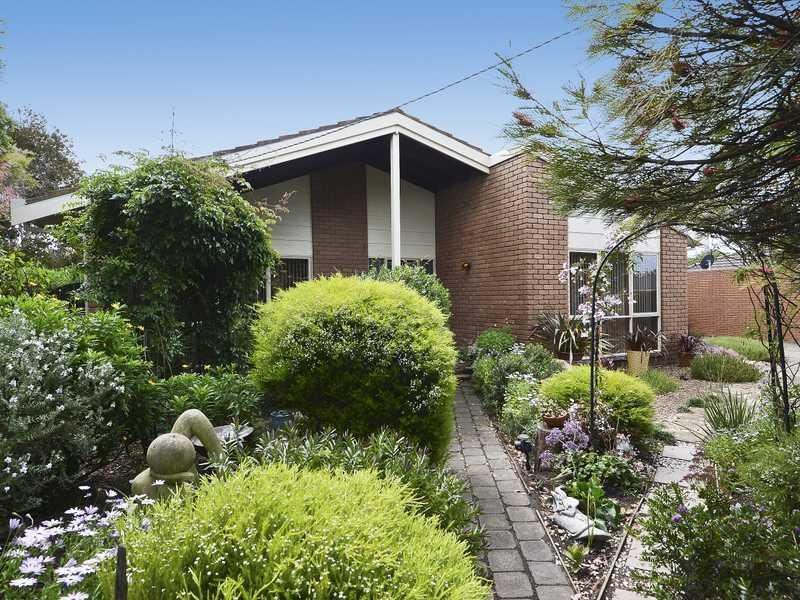 3 Lawrence Street, Leopold image 12
