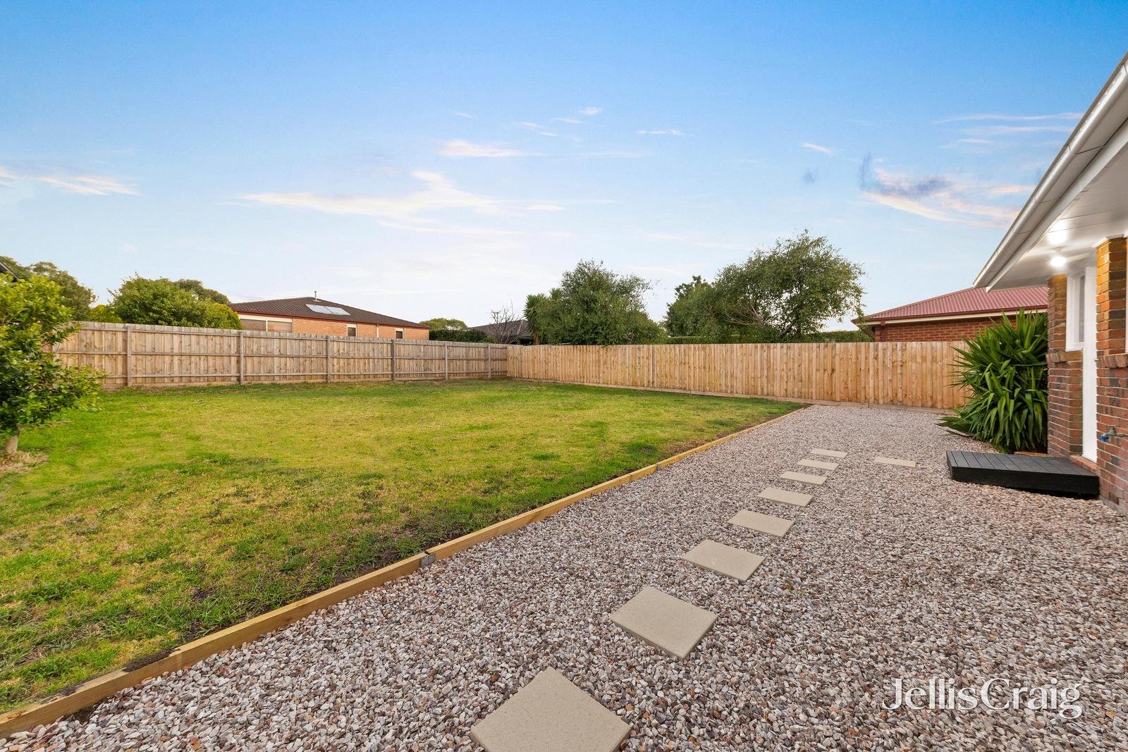 3 Layton Crescent, Mount Martha image 16