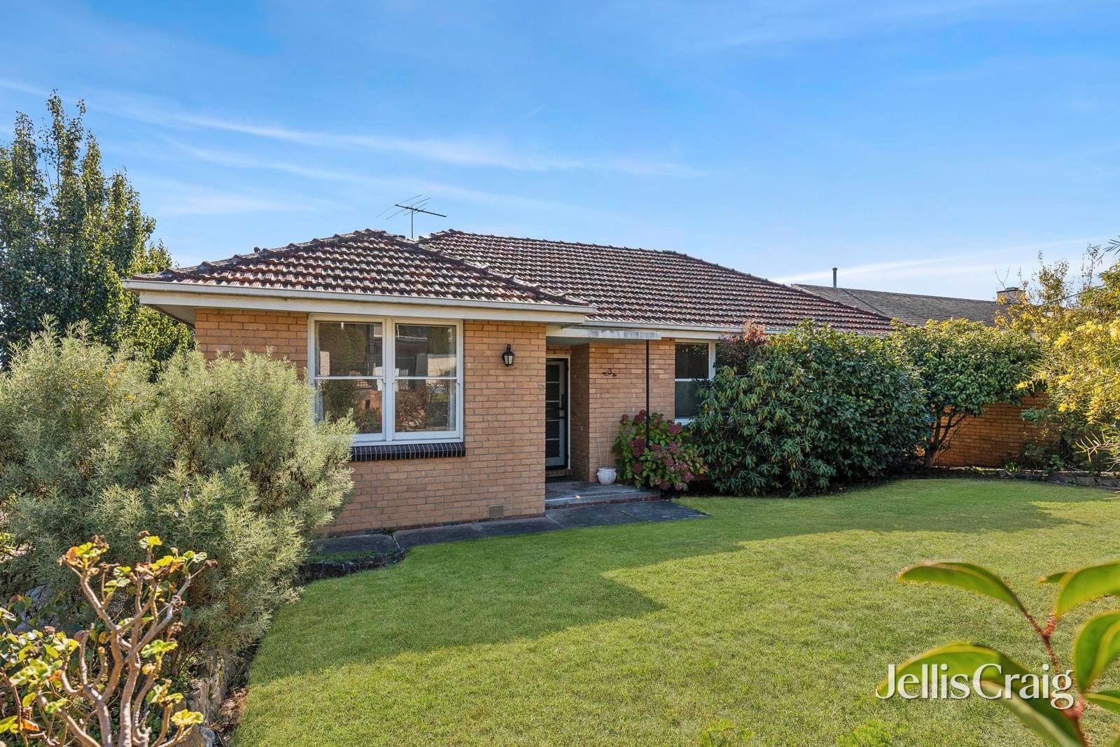 3 Layton Crescent, Newtown image 1