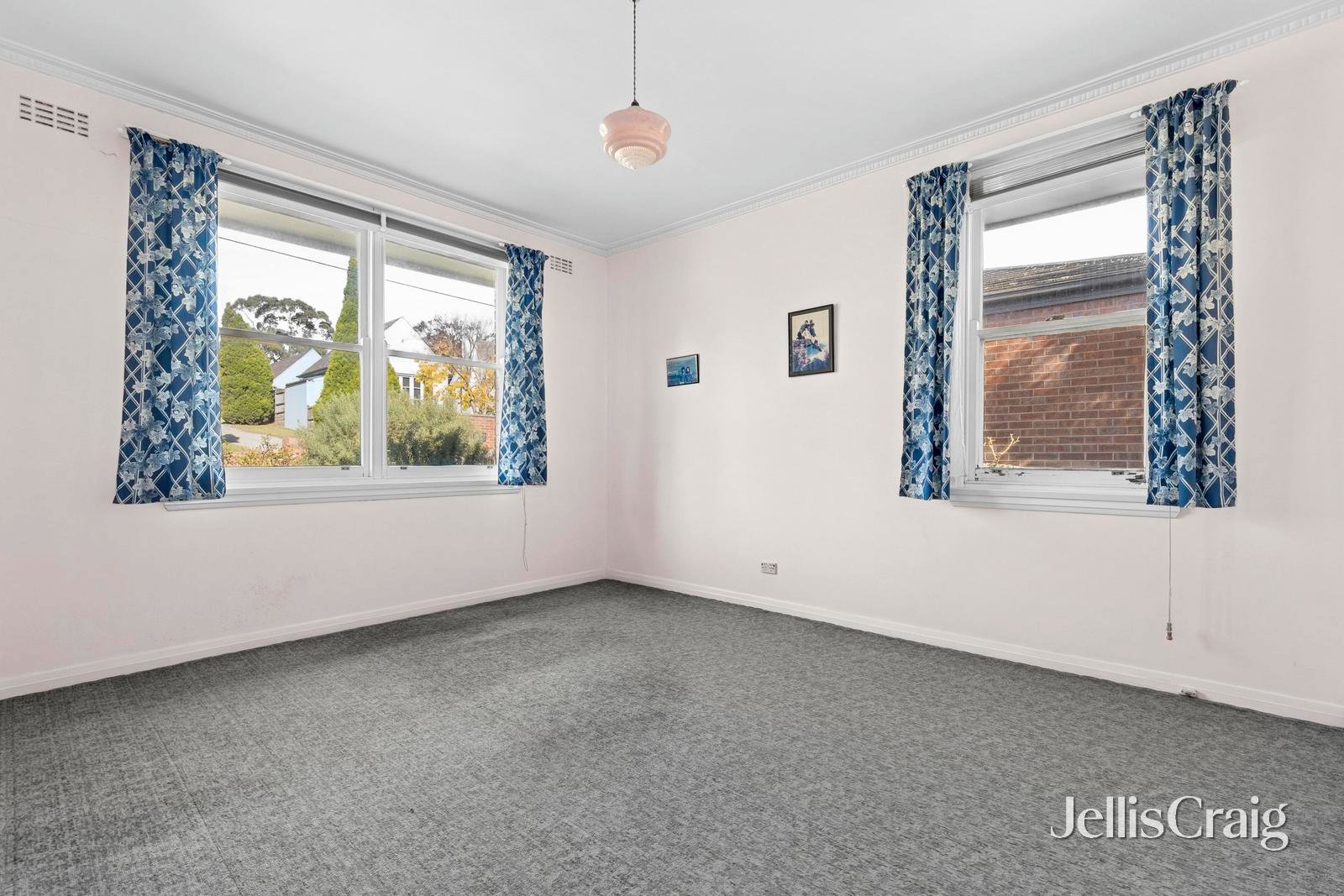 3 Layton Crescent, Newtown image 10