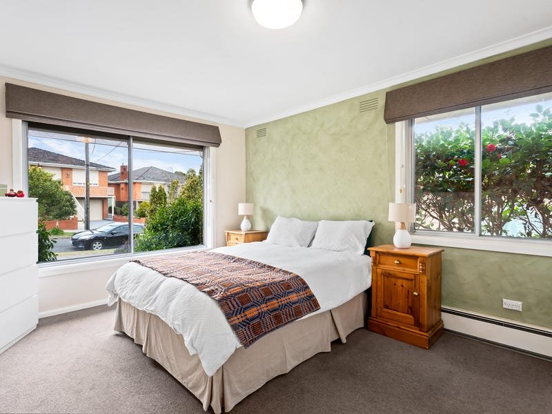 Property Gallery Thumbnail 5
