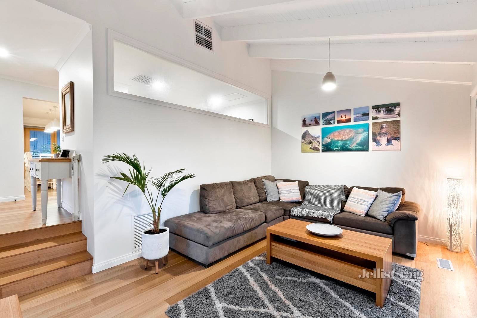 3 Leigh Court, Eltham North image 2