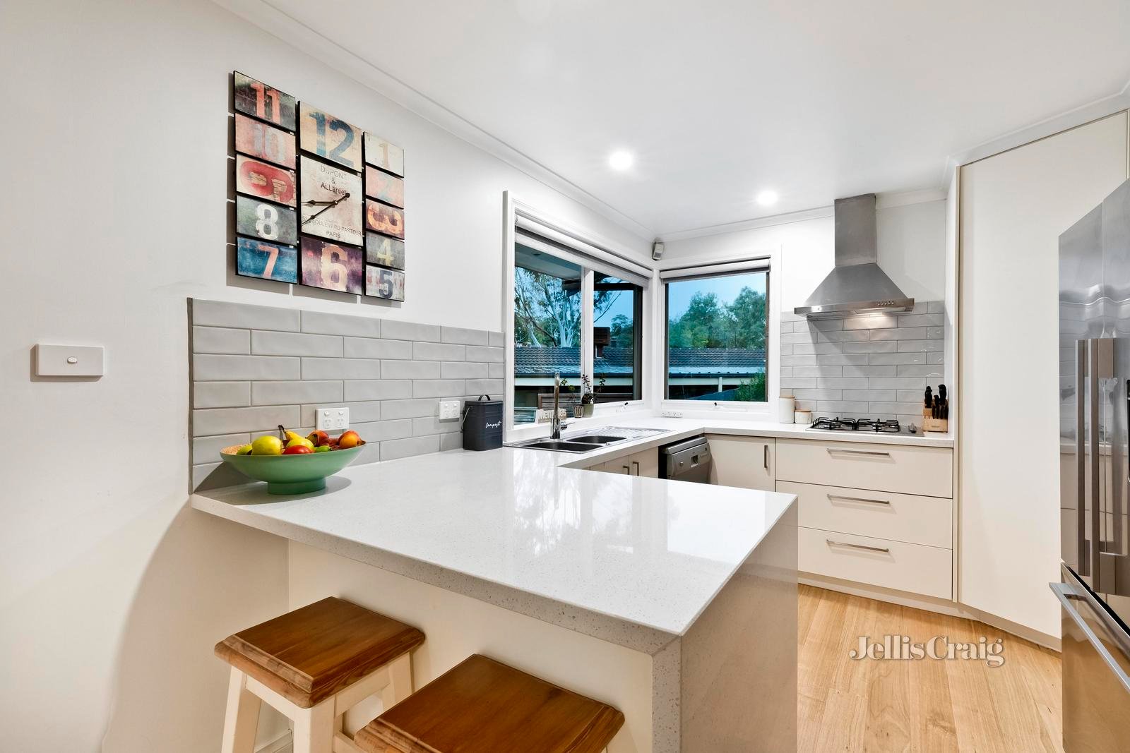 3 Leigh Court, Eltham North image 4