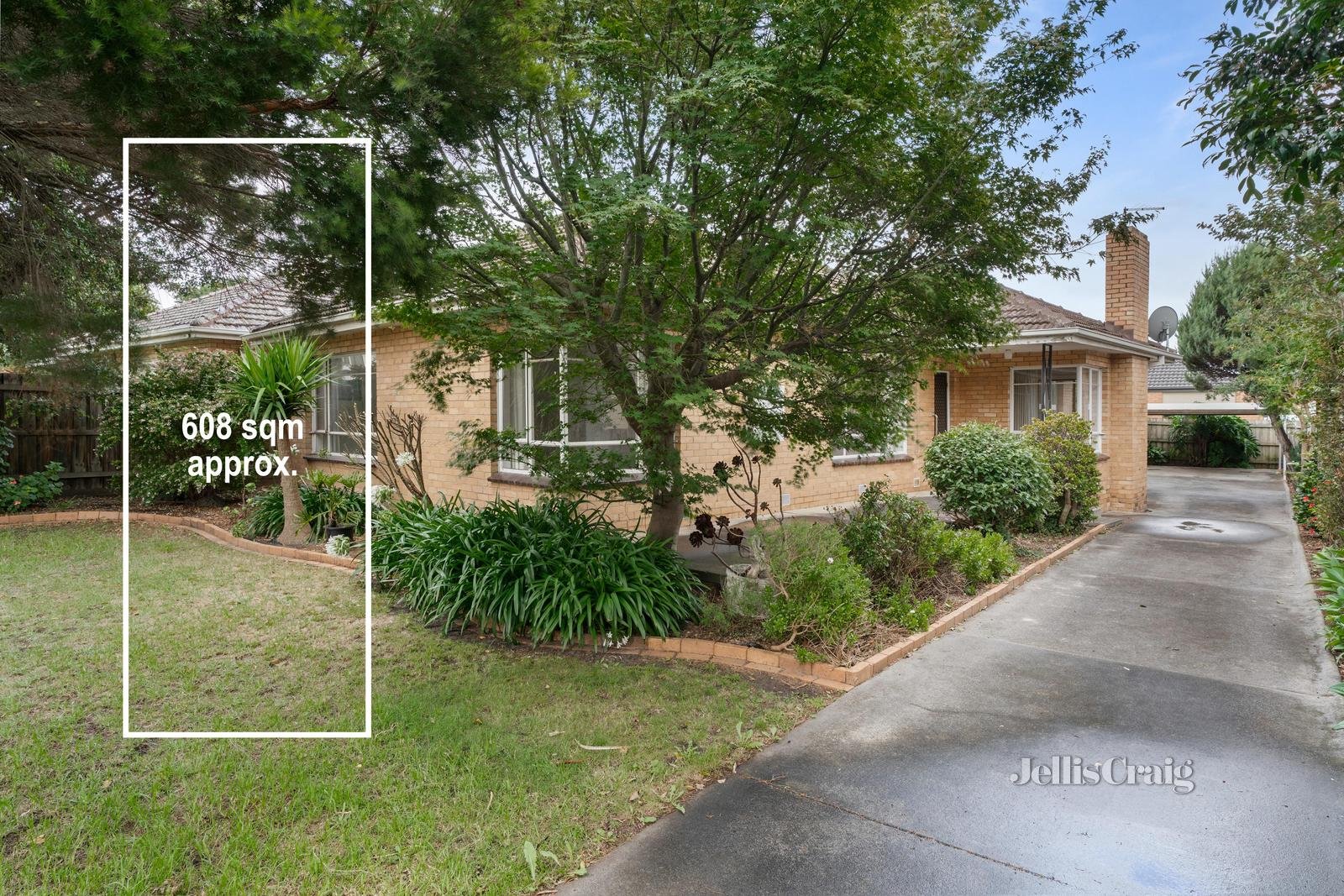 3 Leonie Avenue, Bentleigh East image 1