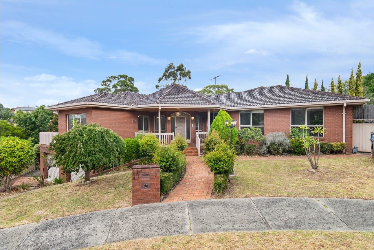 3 Lisa Close, Doncaster&nbsp;East image 1