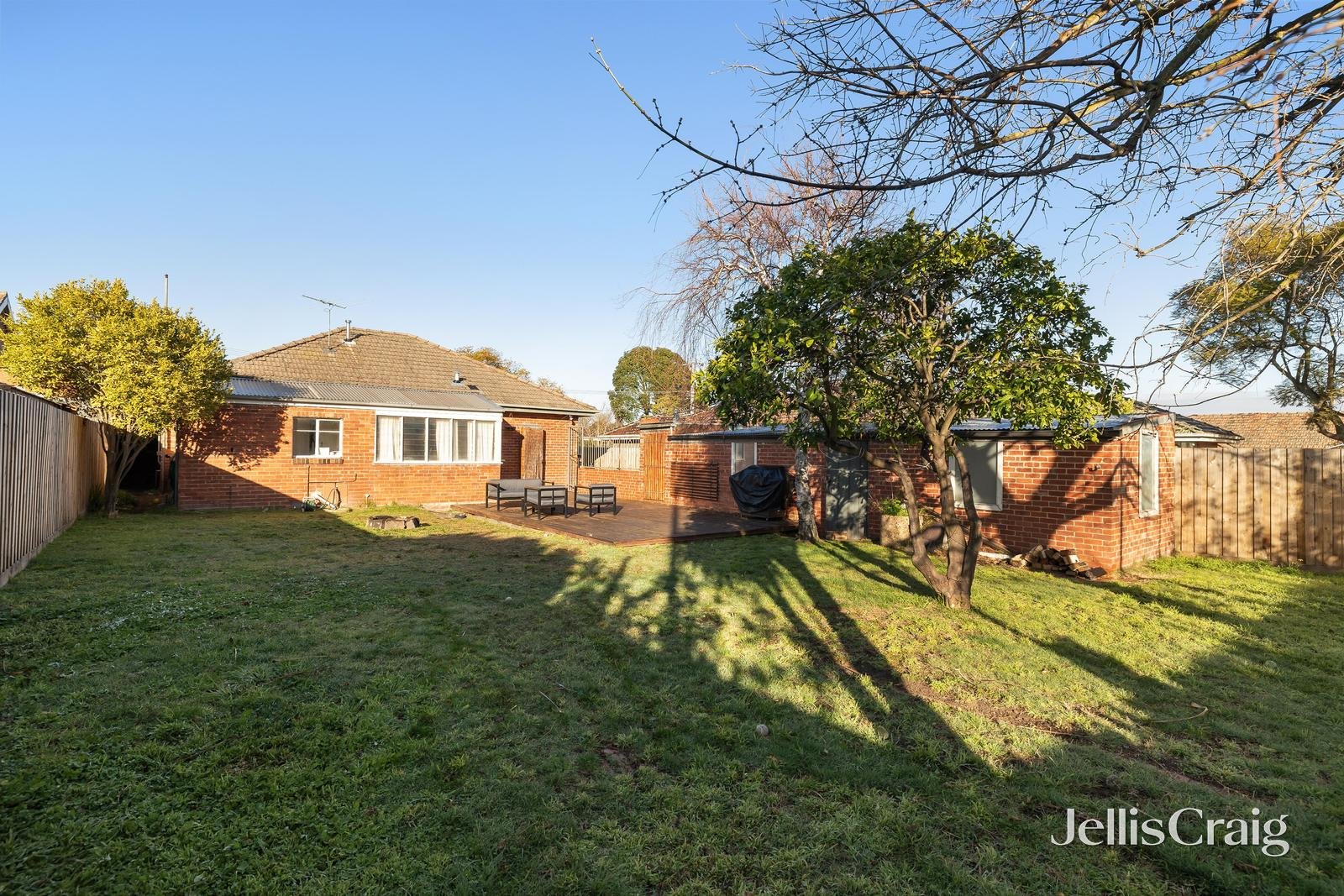 3 London Street, Bentleigh image 9
