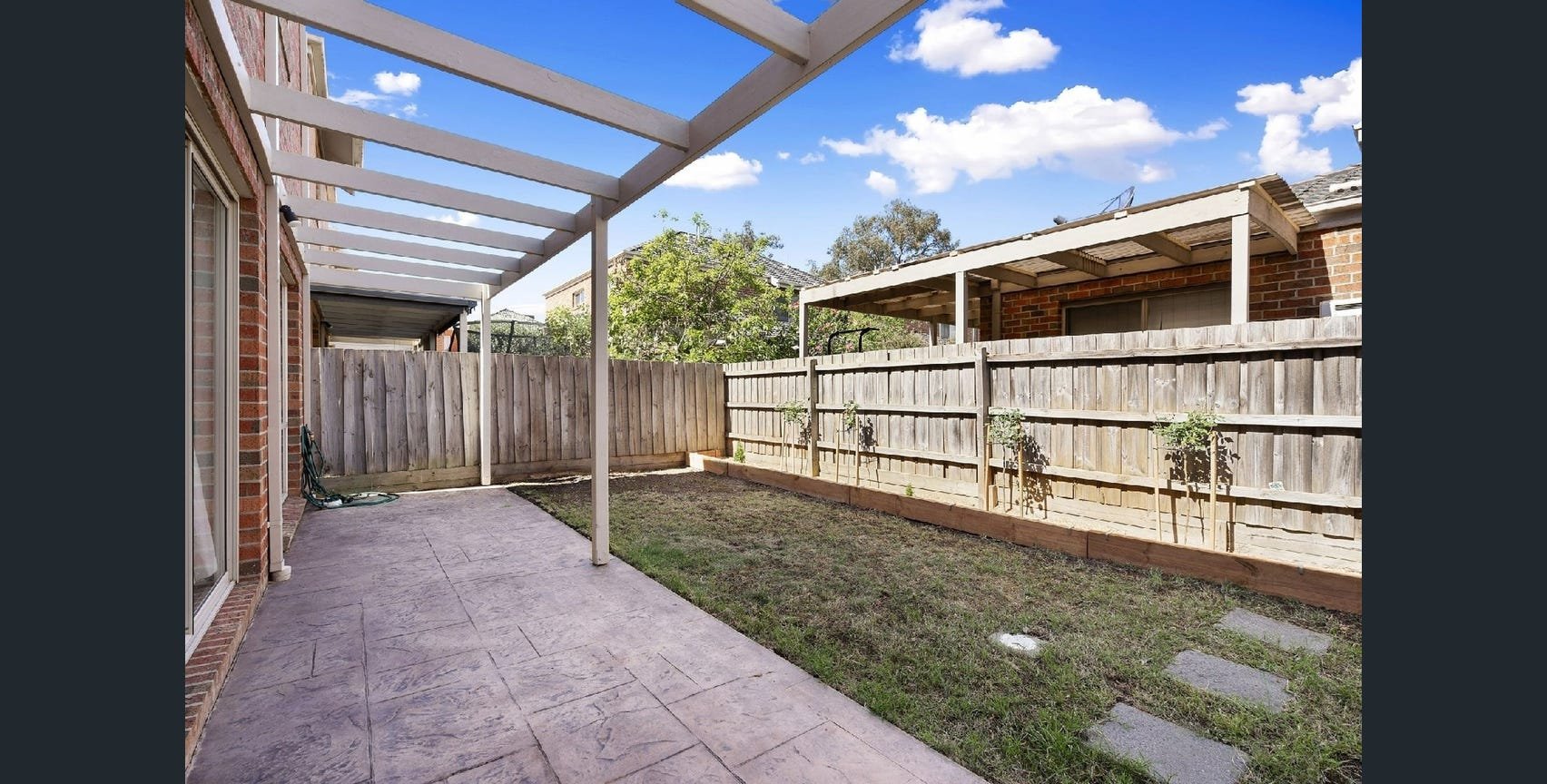 3 Longleaf Grove, Mitcham image 6