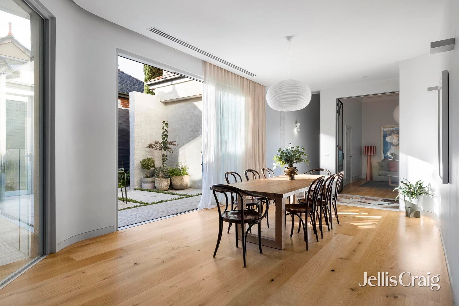 3 Longmore Street, St&nbsp;Kilda&nbsp;West image 6