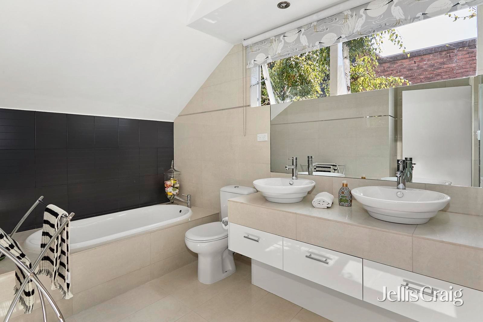 3 Loughnan Street, Richmond image 6