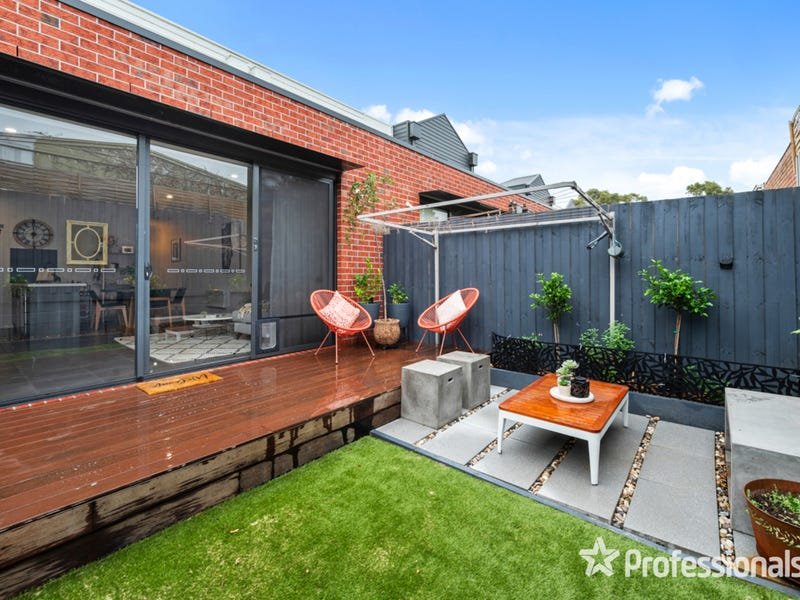 3 Lucinley Close, Kilsyth image 15