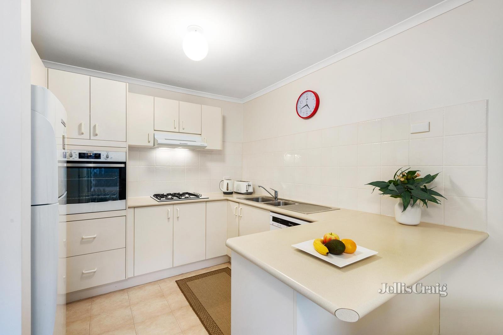 3 Lyell Walk, Forest Hill image 4