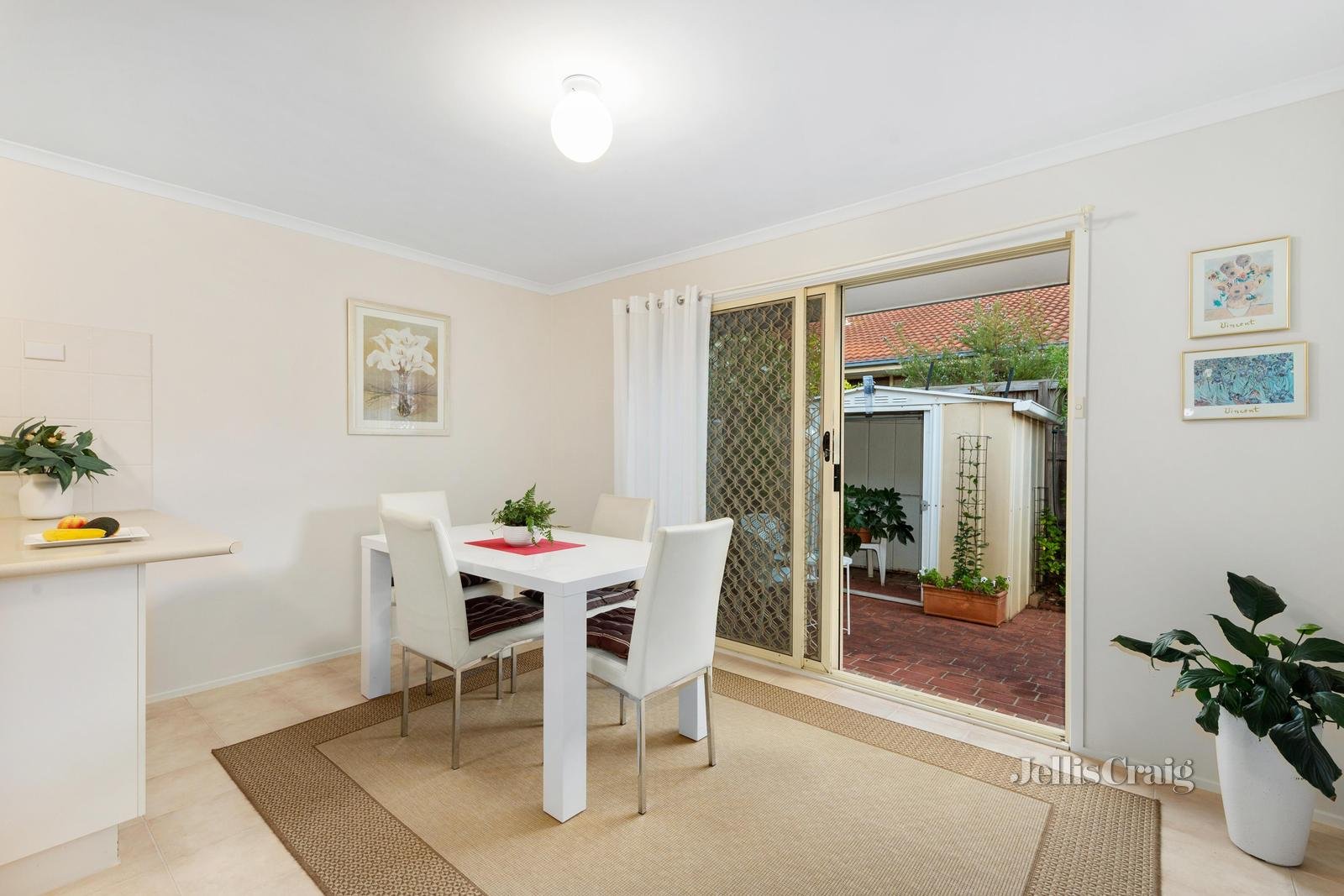3 Lyell Walk, Forest Hill image 5
